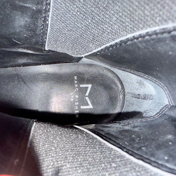 Marc Fisher Studded Chelsea Boot Taupe Suede 8.5 NWOT - Picture 10 of 10